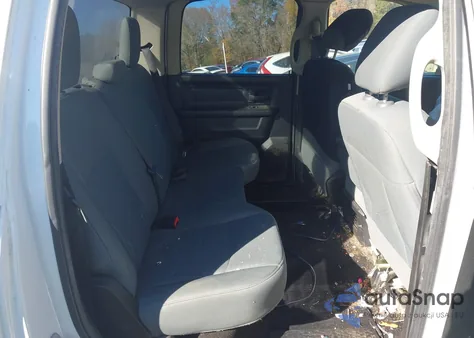 2016 Ram 1500 Express z USA, uszkodzony, nr VIN 1C6RR7KG8GS392506